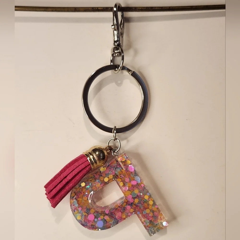 4” Handmade Letter “P” Resin Multi-Color Color-Shift Glitter Tassel Keychain